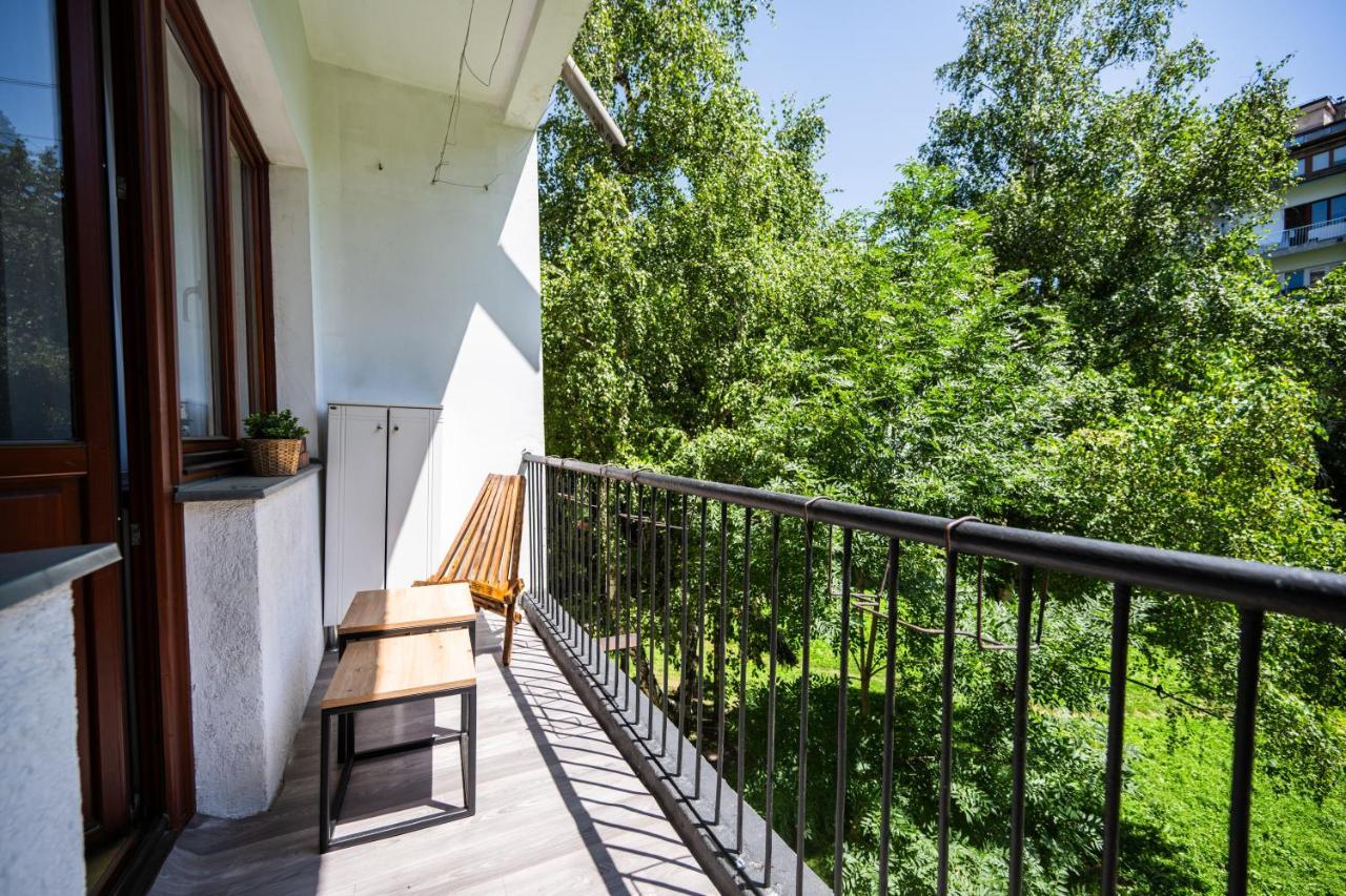 Cozy One-Bedroom Apartment Near City Center SJJ Buitenkant foto