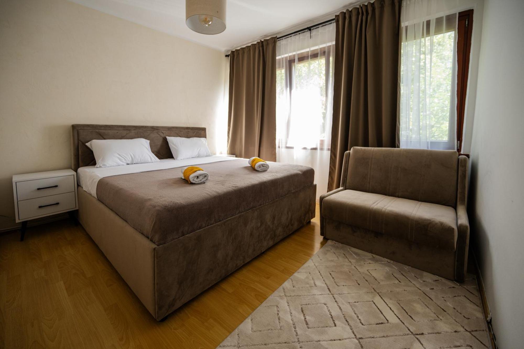 Cozy One-Bedroom Apartment Near City Center SJJ Buitenkant foto